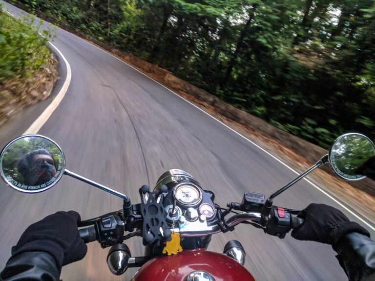 rutas-en-moto-con-encanto