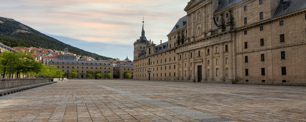 real-monasterio-de-san-lorenzo-del-escorial real-monasterio-de-san-lorenzo-del-escorial